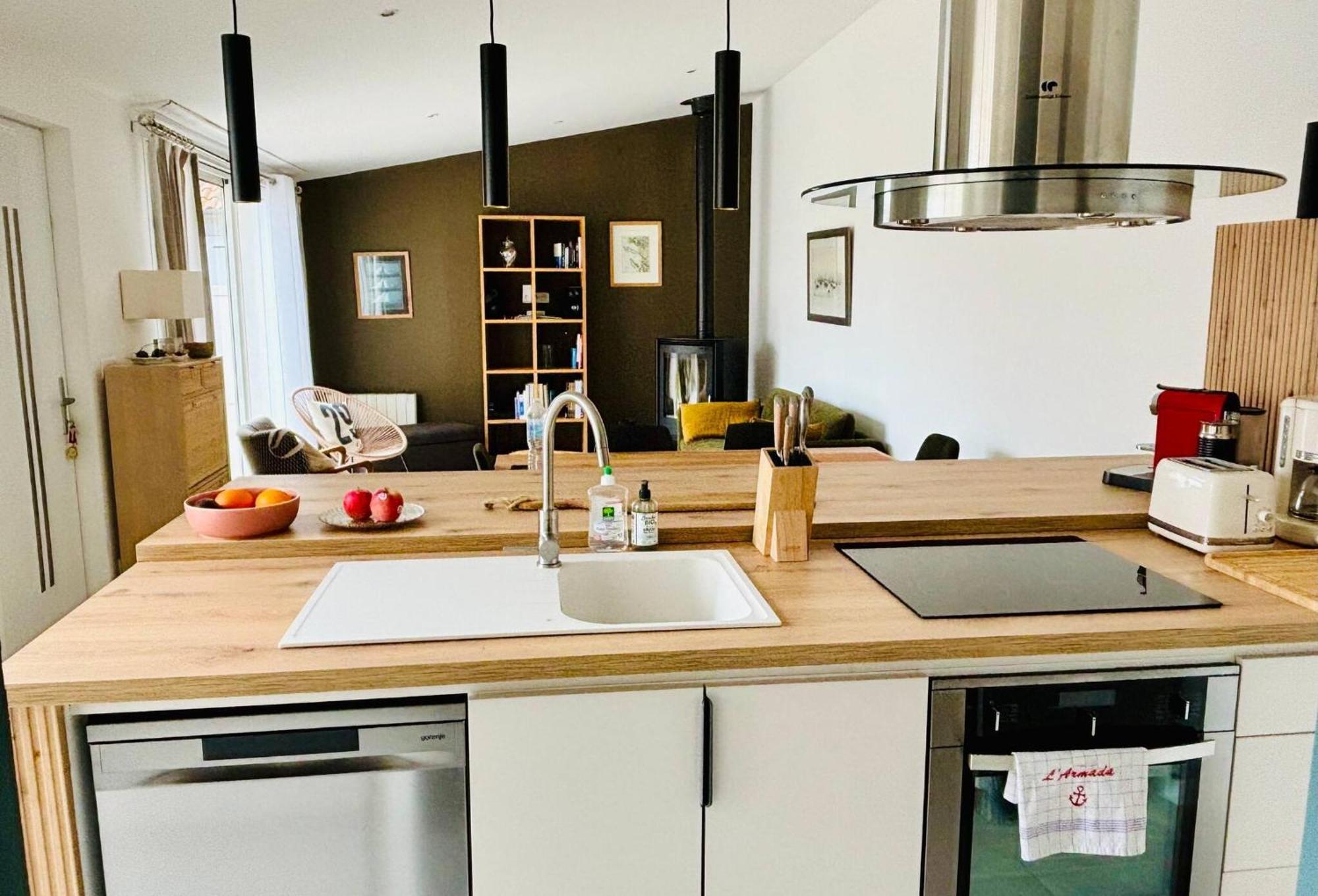 L Armada - Maison 3 Chambres - Terrasse Wifi La Rochelle  Eksteriør bilde