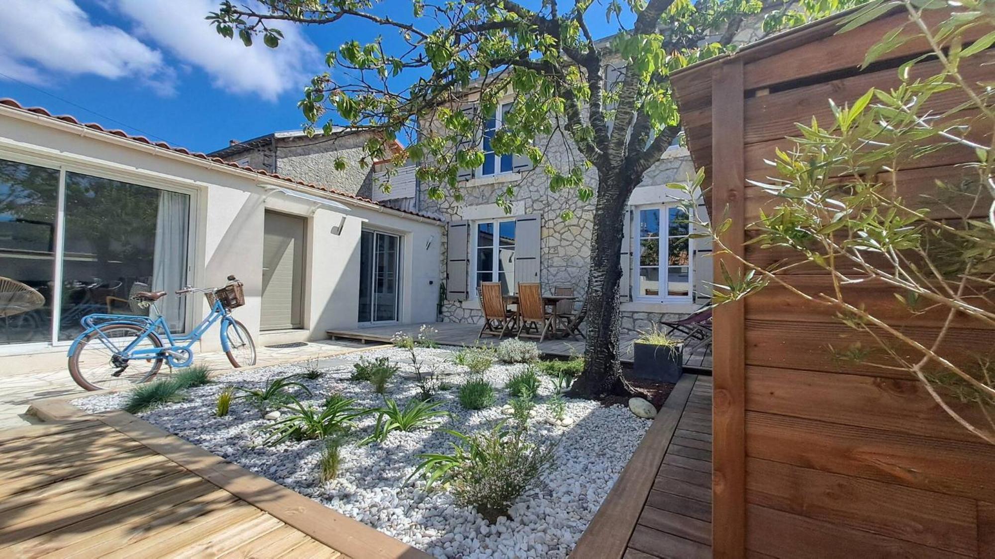 L Armada - Maison 3 Chambres - Terrasse Wifi La Rochelle  Eksteriør bilde